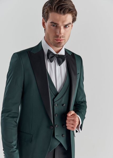 Zielona marynarka smokingowa P22SF-3S-005-Z-S. Zielone garnitury Pako Lorente, na ślub cywilny, s, bez wzorów, z poliesteru. Za 499.99 zł.