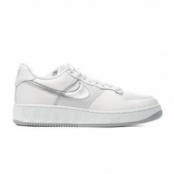 Buty do biegania męskie Nike Air Force 1 Low Unity. Białe buty do biegania Nike, bez wzorów, z gumy, bez zapięcia, do biegania, nike air force. Za 299.00 zł.