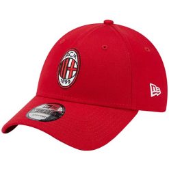 Czapka z daszkiem męska Core 9FORTY AC Milan Cap. Czerwone czapki z daszkiem New Era, bez wzorów, z poliesteru. Za 109.99 zł.