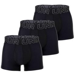 Bokserki termoaktywne Under Armour Performance Tech 3 in 3-Pack Boxerjock. Czarne bielizna termoaktywna Under Armour, m, bez wzorów, bez ramiączek, na fitness i siłownię. Za 156.99 zł.