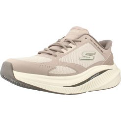 Buty SKECHERS 216351S Szary. Szare buty turystyczne Skechers, bez wzorów, z syntetyku, bez zapięcia, na fitness i siłownię. Za 373.99 zł.