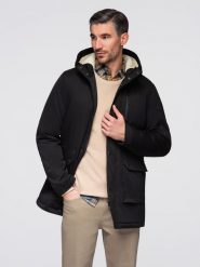 Długa kurtka męska parka z kożuszkiem – czarna V4 - Rozmiar: S. Czarne kurtki Ombre Clothing, m, z aplikacjami, z gumy, bez kaptura. Za 399.99 zł.