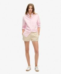 Superdry Szorty Sports Tech Racer slim z dzianiny interlock. Brązowe krótkie spodenki sportowe Superdry, uniwersalny, bez wzorów, z bawełny. Za 235.70 zł.