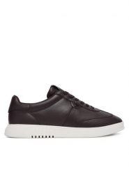 Emporio Armani Sneakersy EM003062 AF20004 U6030 Brązowy ciemny. Brązowe buty sportowe casual Emporio Armani, bez wzorów, ze skóry, bez zapięcia. Za 1,209.00 zł.