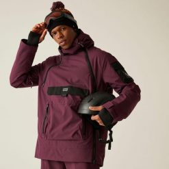 Kurtka narciarska męska z membraną T-Bar Overhead II Dare 2b. Czarne kurtki narciarskie i snowboardowe Dare 2B, m, bez wzorów, z tkaniny, narciarskie. W wyprzedaży za 599.99 zł.
