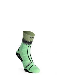 Skarpety do biegania X-Socks Trailrun Terraskin Perform Crew. Zielone skarpety X-Socks, bez wzorów, z dzianiny. Za 120.99 zł.