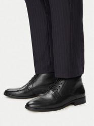 Lasocki Trzewiki CEO-LORD-02 MI24 Czarny. Czarne botki sznurowane Lasocki, bez wzorów, ze skóry, bez obcasa, bez zapięcia. Za 249.99 zł.
