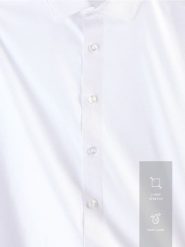 Bawełniana koszula slim fit - biały. Białe koszule Reserved, l, bez wzorów, z bawełny, bez kołnierzyka, bez ramiączek. Za 99.99 zł.