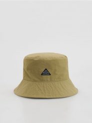 Kapelusz bucket - oliwkowy. Zielone kapelusze Reserved, bez wzorów. Za 69.99 zł.