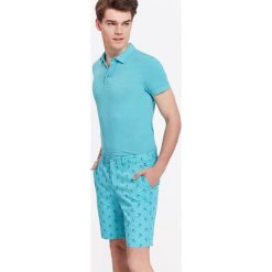 T-SHIRT MĘSKI POLO Z GŁADKIEJ DZIANINY. Koszulki polo marki TOP SECRET. W wyprzedaży za 24.99 zł.