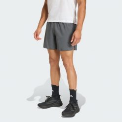 Szorty adi365 FORMOTION. Szare szorty Adidas, bez wzorów, klasyczne, z standardowym stanem. Za 205.50 zł.