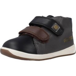 Buty GARVALIN 191313 Czarny. Czarne buty turystyczne GARVALIN, bez wzorów, ze skóry, bez zapięcia, trekkingowe. Za 134.99 zł.
