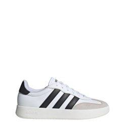Buty Barreda. Białe buty turystyczne Adidas, bez wzorów, ze skóry, bez zapięcia, trekkingowe. Za 279.00 zł.