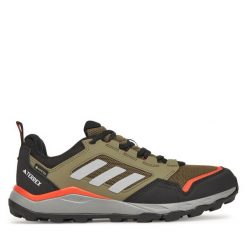Buty do biegania adidas. Brązowe buty do biegania Adidas, bez wzorów, z gore-texu, bez zapięcia, do biegania, gore-tex. Za 319.99 zł.