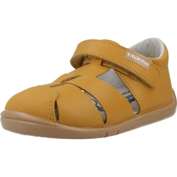 Buty TITANITOS L500 FELIX Żółty. Żółte buty trekkingowe TITANITOS, bez wzorów, ze skóry, bez zapięcia, na fitness i siłownię. Za 174.99 zł.