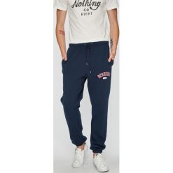 DC - Spodnie. Spodnie materiałowe marki DC. W wyprzedaży za 179.90 zł.