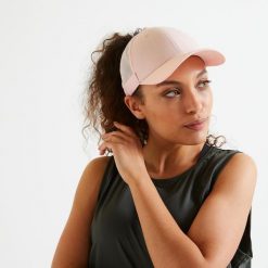 Second Life - Czapka z daszkiem fitness Domyos - Stan Doskonały. Czerwone czapki z daszkiem DOMYOS, bez wzorów, z materiału. Za 29.99 zł.