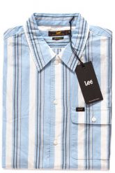 KOSZULA MĘSKA KRÓTKI RĘKAW RĘKAW LEE BUTTON DOWN VARIATION SKY BLUE L66LUGLM 112116569. Niebieskie koszule Lee, l, bez wzorów, bez kołnierzyka, bez ramiączek. Za 139.99 zł.