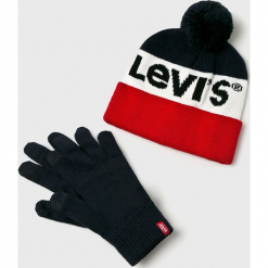 Levi's - Czapka i rękawiczki. Czapki zimowe marki Levi's®. W wyprzedaży za 139.90 zł.