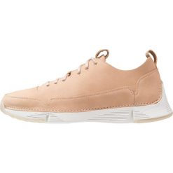 Clarks TRI SPARK Sneakersy niskie nude. Buty sportowe casual marki Clarks. Za 549.00 zł.