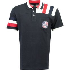 Koszulka polo "Killico" w kolorze granatowym. Niebieskie koszulki polo sportowe marki Stone Goose, bez wzorów, z bawełny, bez kołnierzyka, bez ramiączek. W wyprzedaży za 98.95 zł.