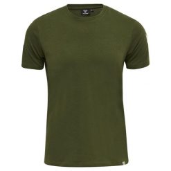 Koszulka Hummel Legacy Chevron. Zielone t-shirty sportowe Hummel, bez wzorów, bez ramiączek, do piłki nożnej. Za 130.50 zł.