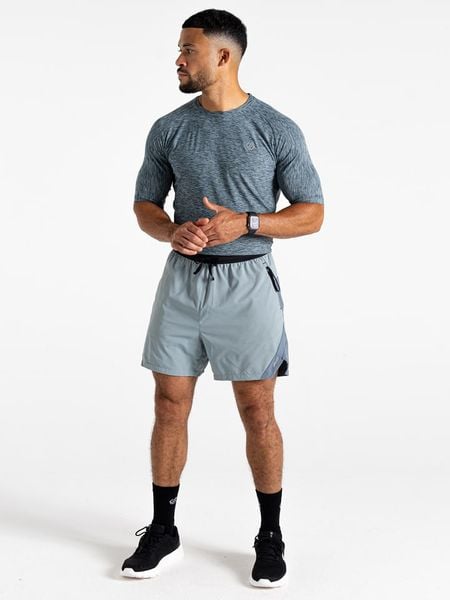 Dare 2b Szorty sportowe "Ultimate" w kolorze szarym rozmiar: 3XL. Szare krótkie spodenki sportowe Dare 2B, xl, bez wzorów. Za 98.19 zł.