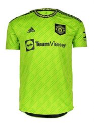 Adidas Koszulka "Manchester United FC 3rd" w kolorze zielonym rozmiar: S. Zielone t-shirty sportowe Adidas, bez wzorów, z materiału, bez ramiączek, outdoorowe. Za 137.42 zł.