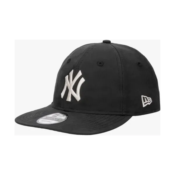 New Era Czapka Packable 9Twenty Nyy New York Yankees Blkwhi , czarny, rozmiar ONE-SIZE. Czarne czapki z daszkiem New Era, bez wzorów, z bawełny. W wyprzedaży za 69.99 zł.