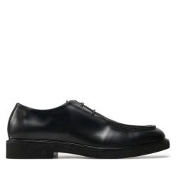 Półbuty KARL LAGERFELD. Czarne eleganckie półbuty KARL LAGERFELD, bez wzorów, bez obcasa, bez zapięcia. Za 659.99 zł.