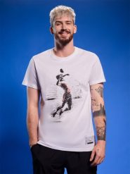 4F T-shirt regular z nadrukiem siatkarskim męski - biały XXL. Białe t-shirty sportowe 4F, bez wzorów, z bawełny, bez ramiączek, do siatkówki. W wyprzedaży za 39.99 zł.