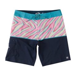 Szorty kąpielowe męskie Billabong Fifty50 Airlite. Niebieskie krótkie spodenki sportowe Billabong, m, bez wzorów, z elastanu. Za 129.99 zł.