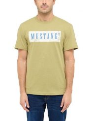 Mustang Koszulka w kolorze khaki rozmiar: M. Brązowe bezrękawniki Mustang, m, bez wzorów, z bawełny, bez kołnierzyka, bez ramiączek. Za 70.74 zł.