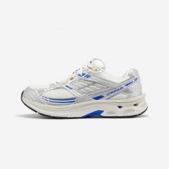 Buty sportowe Decathlon RR2K AFLF szaro-niebiesko-białe. Białe buty do biegania Decathlon, bez wzorów, z gumy, bez zapięcia, trekkingowe. Za 299.99 zł.