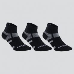 Skarpety sportowe tenis Artengo RS560 Mid 3 pary. Czarne skarpetki sportowe ARTENGO, bez wzorów, z bawełny. Za 49.99 zł.