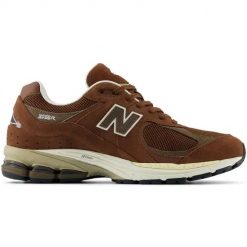 Sneakersy unisex New Balance M2002RFF. Brązowe buty sportowe casual New Balance, bez wzorów, z gumy, bez zapięcia. Za 399.99 zł.