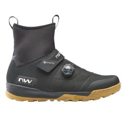 Buty rowerowe MTB męskie Northwave Kingrock Plus GTX. Czarne buty turystyczne Northwave, bez wzorów, bez zapięcia, rowerowe. W wyprzedaży za 1,053.25 zł.