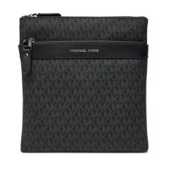 Saszetka MICHAEL Michael Kors. Czarne torby na ramię MICHAEL Michael Kors, bez wzorów, małe, bez dodatków. Za 829.99 zł.
