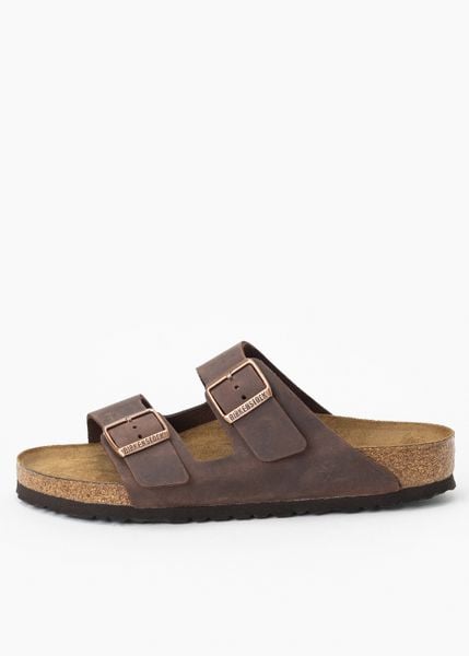 BIRKENSTOCK Arizona SFB LEOI Habana Klapki męskie. Brązowe klapki Birkenstock. Za 489.99 zł.