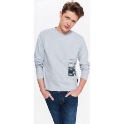 BLUZA MĘSKA NIEROZPINANA Z APLIKACJĄ. Bluzy z kapturem TOP SECRET. W wyprzedaży za 24.99 zł.