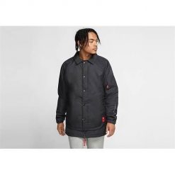 Kurtka uniwersalna męska Nike Kyrie Protect. Czarne kurtki Nike, m, bez wzorów, z syntetyku, bez kaptura, do biegania. Za 791.00 zł.