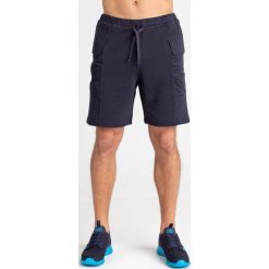SPODENKI Armani Exchange. Niebieskie szorty Armani Exchange, l, bez wzorów, z bawełny. Za 293.30 zł.
