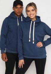 Granatowa Bluza z Bawełną Wykończona Kapturem Kangurową Kieszenią i Polarem Padela. Niebieskie bluzy Born2be, l, bez wzorów, z bawełny, z kapturem. W wyprzedaży za 76.49 zł.