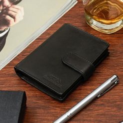 Męski portfel skórzany klasyczny RFiD czarny Beltimore U94. Czarne portfele bez wzorów. Za 45.00 zł.
