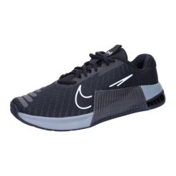 Buty treningowe męskie Nike Metcon 9. Czarne buty treningowe Nike, bez wzorów, z materiału. Za 725.00 zł.