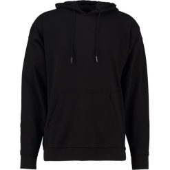 Urban Classics Bluza z kapturem black. Bluzy z kapturem marki Urban Classics, m, z bawełny, z kapturem. Za 169.00 zł.