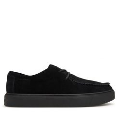 Półbuty Calvin Klein. Czarne eleganckie półbuty CALVIN KLEIN, bez wzorów, bez obcasa, bez zapięcia. Za 649.99 zł.