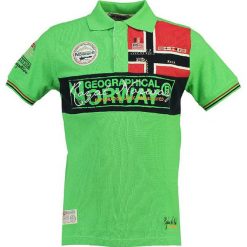 Koszulka polo "Koala" w kolorze zielonym. Koszulki polo marki Geographical Norway, z aplikacjami, z bawełny, polo, z krótkim rękawem. W wyprzedaży za 117.95 zł.