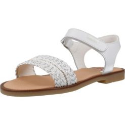 Sandały PABLOSKY 451400P Biały. Białe sandały PABLOSKY, ze skóry, bez zapięcia. Za 241.99 zł.