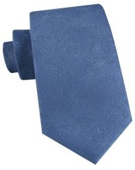 Męski Krawat - Niebieski z Delikatną Fakturą Materiału - Alties. Niebieskie krawaty i muchy Alties, bez wzorów, z tkaniny. Za 55.00 zł.